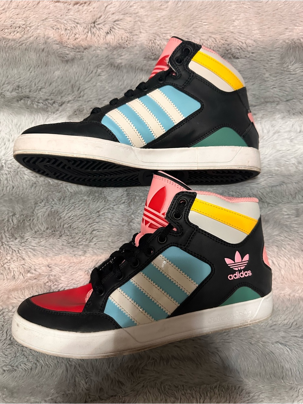 adidas High-Top Sneakers in Red, Pink & Light Blue - Picture 2 of 7